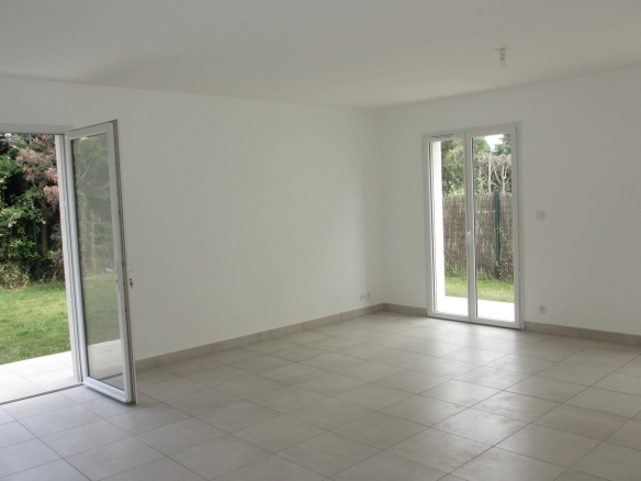 LOCATION LEGUEVIN Maison T5 120 m2