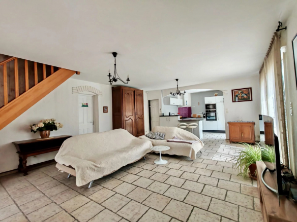 LA SALVETAT-SAINT-GILLES - MAISON T5/6