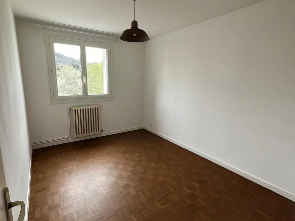 CUGNAUX - MAISON T4
