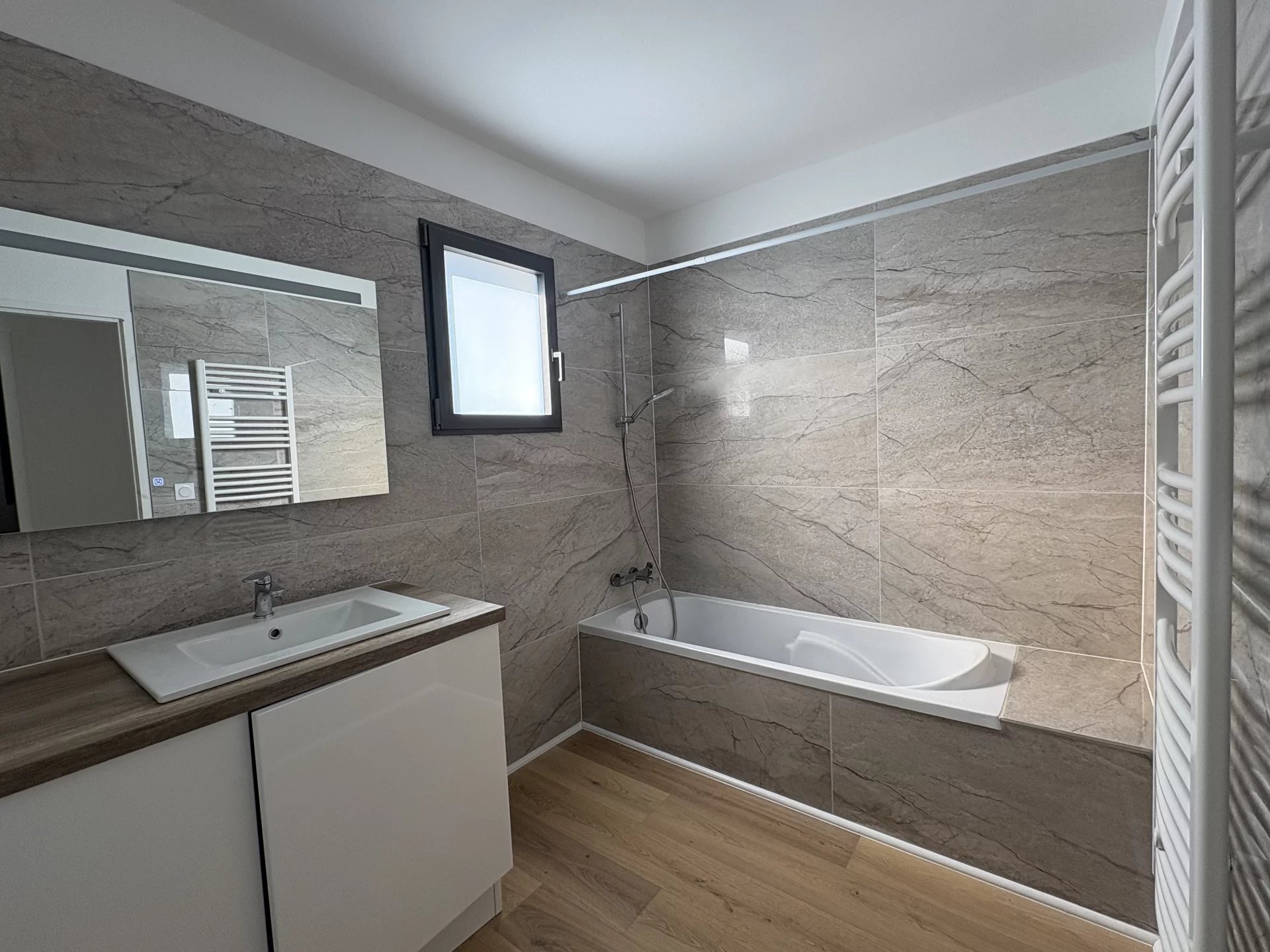 SAINT CLAR DE RIVIERE - MAISON T4