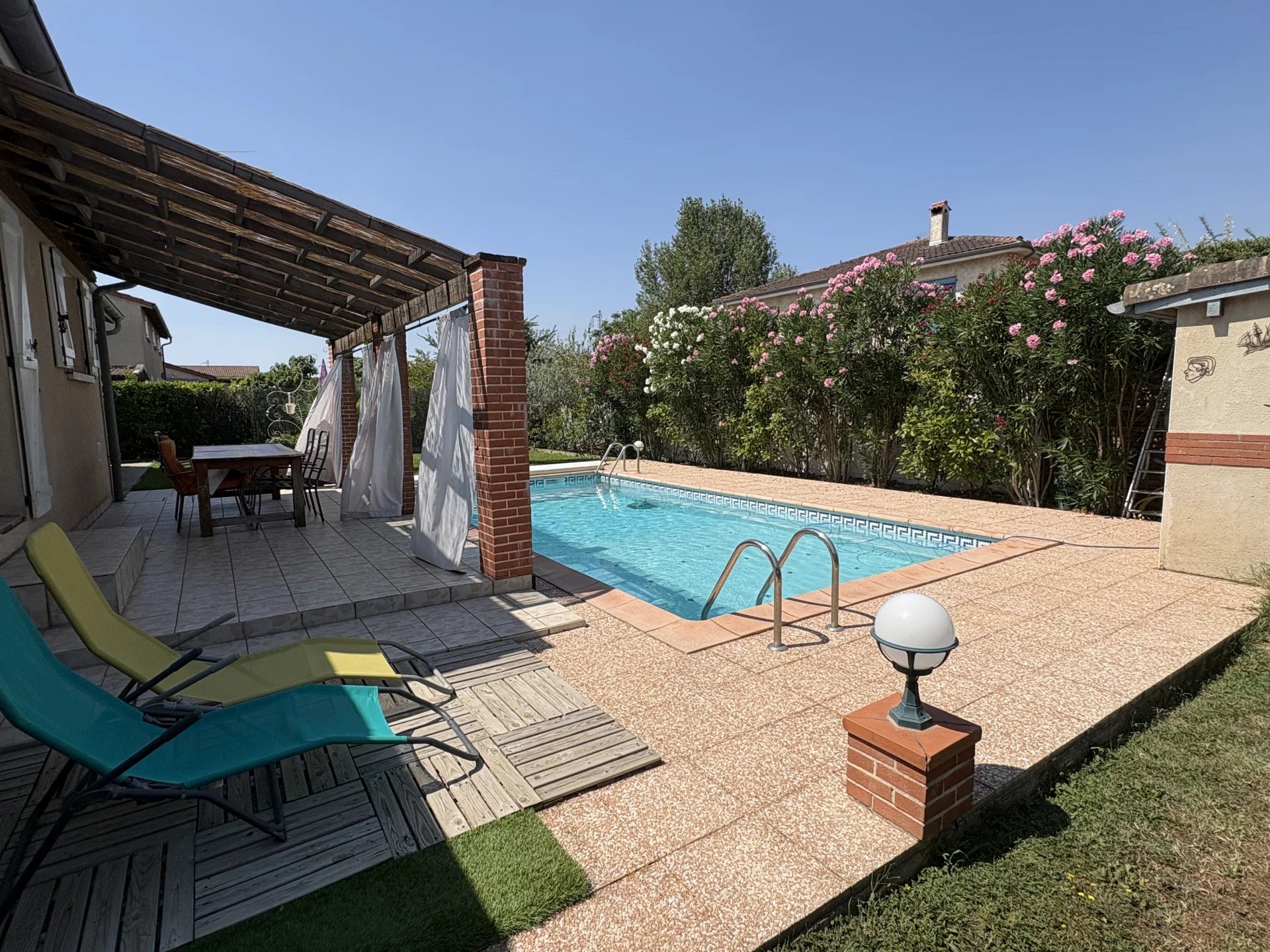 LA SALVETAT-SAINT-GILLES - MAISON T4/5