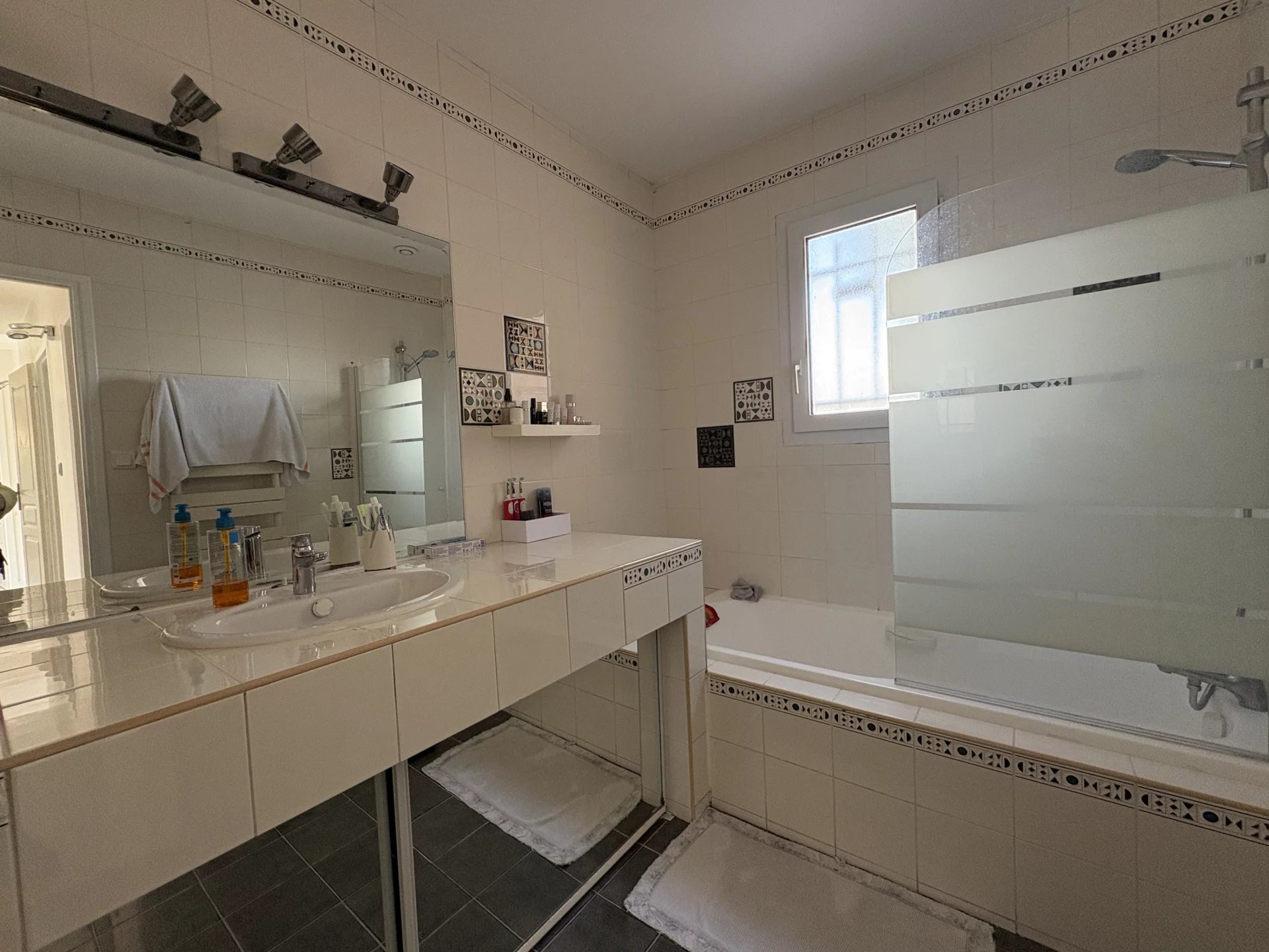 MAISON T4 - LA SALVETAT SAINT GILLES