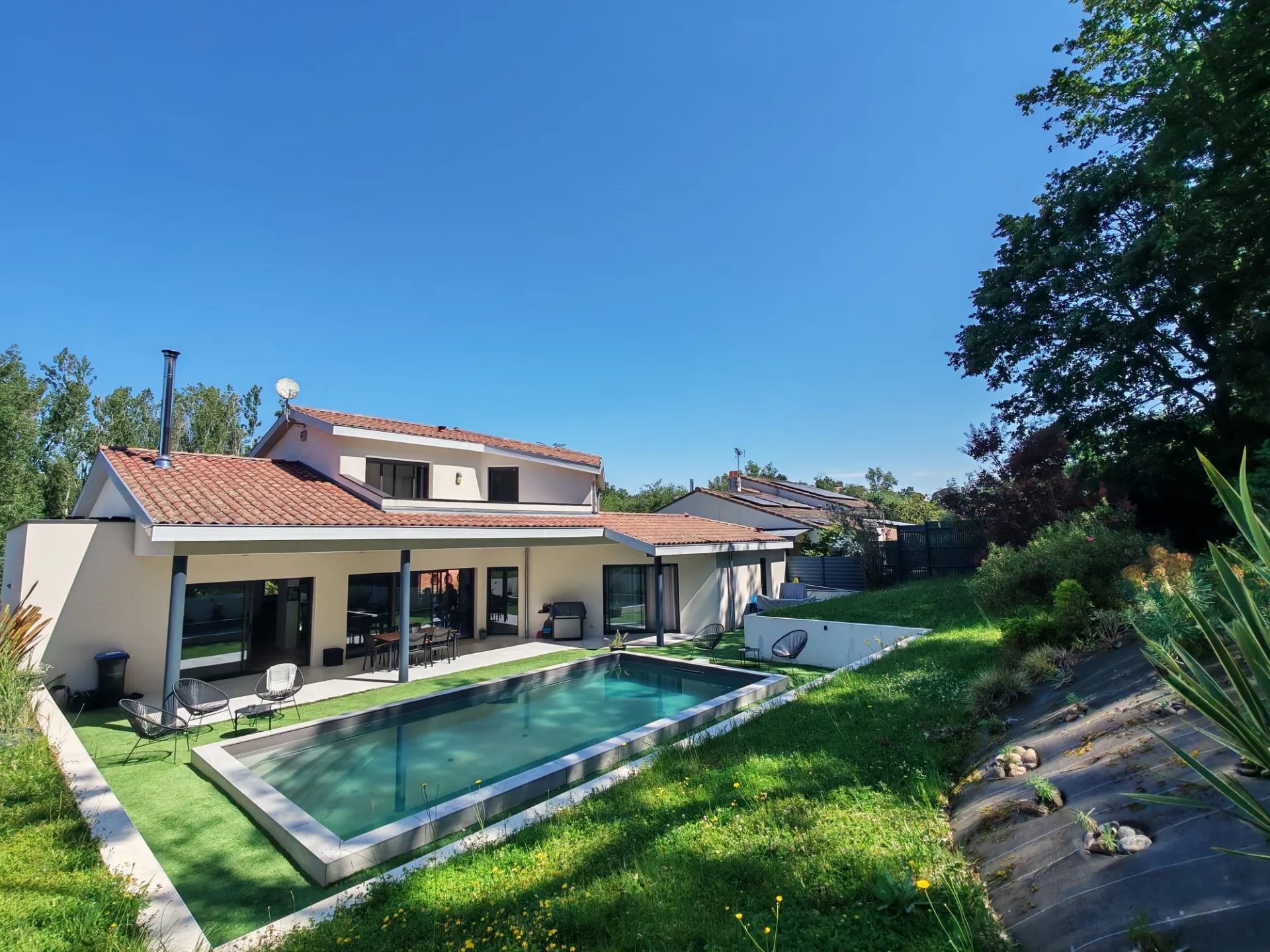 LA SALVETAT-SAINT-GILLES - MAISON T4/5