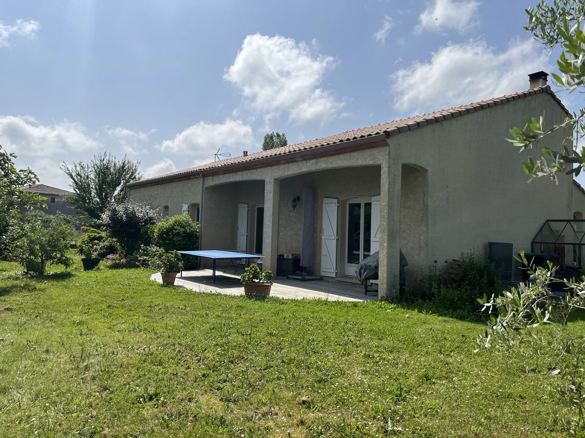 Location maison T6 La Salvetat Saint Gilles
