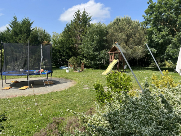 Location maison T6 La Salvetat Saint Gilles