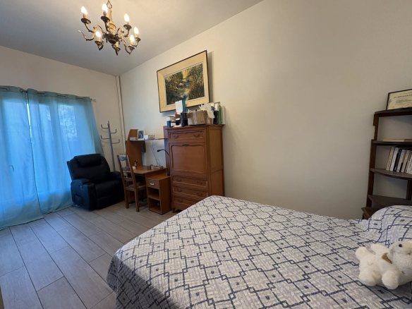 SAINT CYPRIEN - APPARTEMENT T2