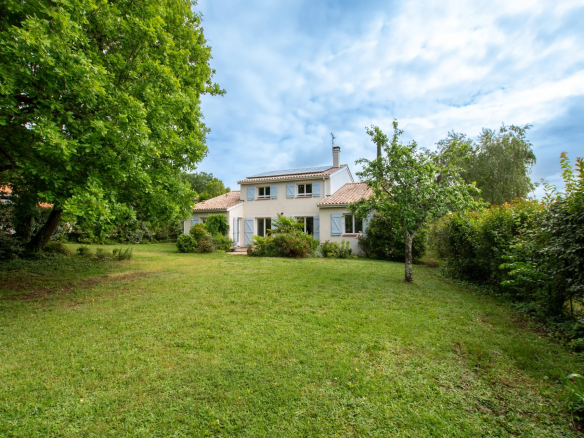 PLAISANCE-DU-TOUCH - MAISON T6/7