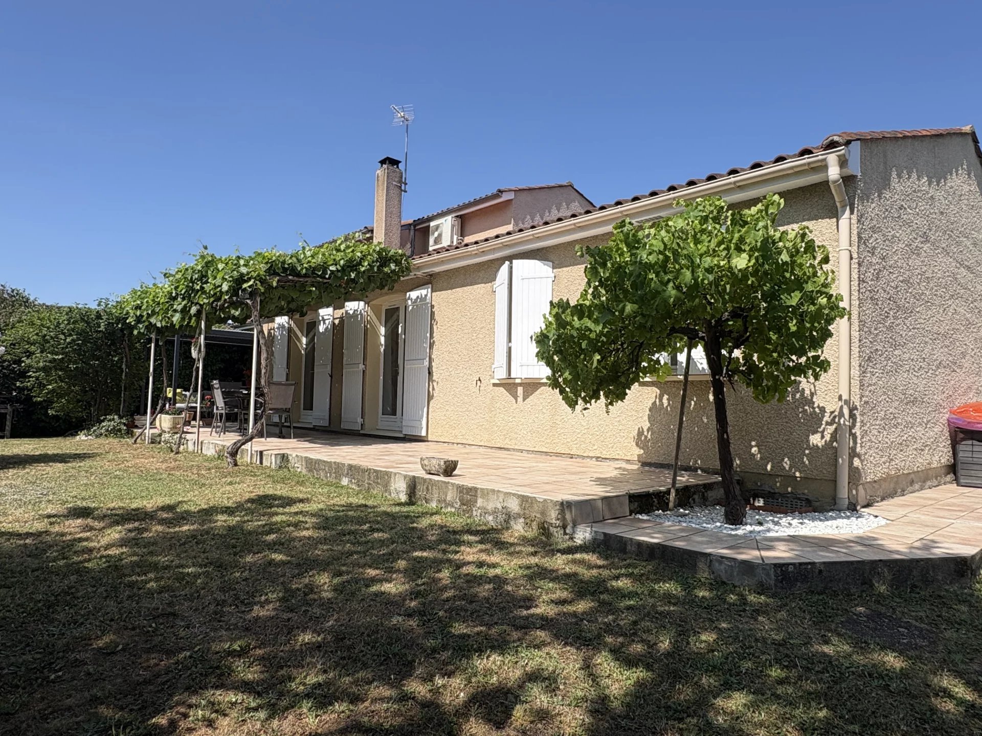 LA SALVETAT-SAINT-GILLES - MAISON T5/6