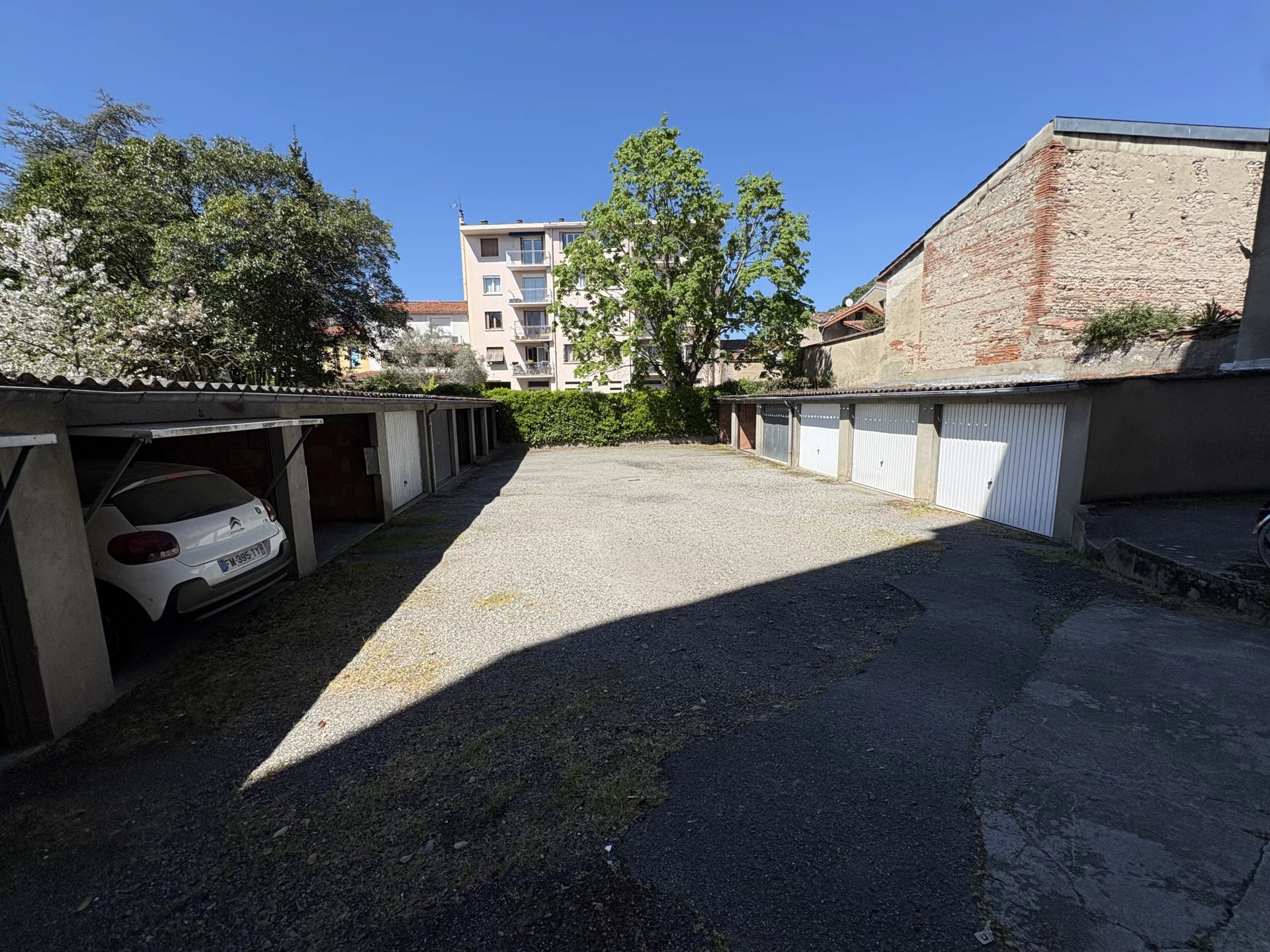 SAINT CYPRIEN - APPARTEMENT T2