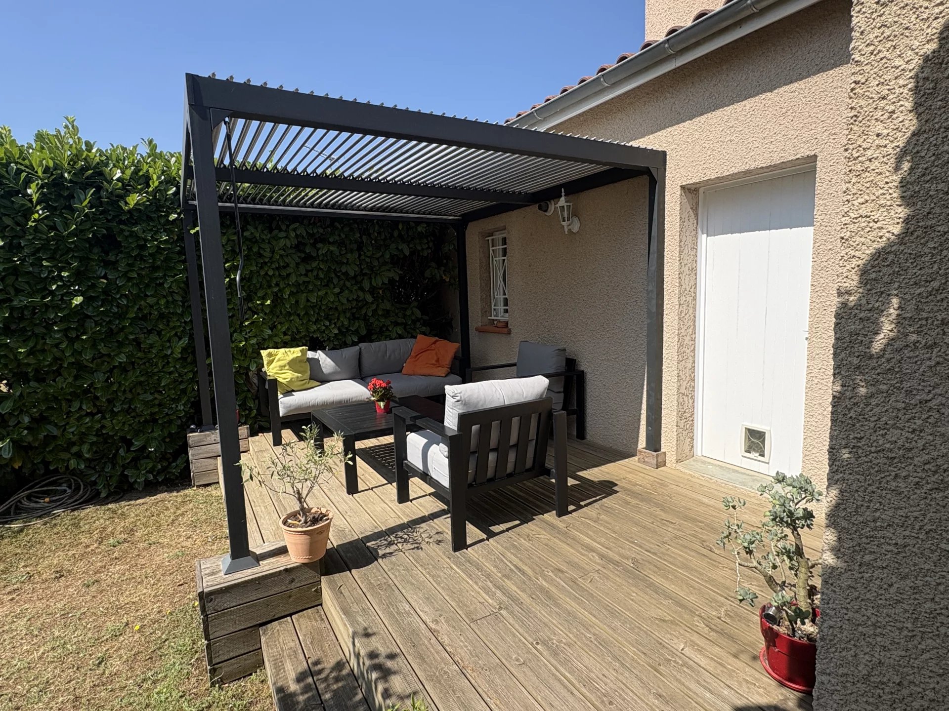 LA SALVETAT-SAINT-GILLES - MAISON T5/6