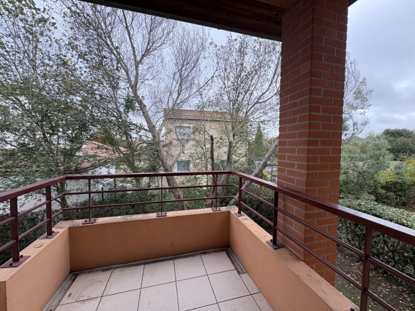 LA SALVETAT SAINT GILLES - APPARTEMENT  T2